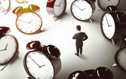 12月各大品牌销量冲刺阶段，市场增长显著