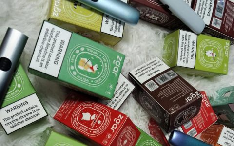 冰熊最建议买的三个口味：柠檬、菠萝口味和矿泉水都不错