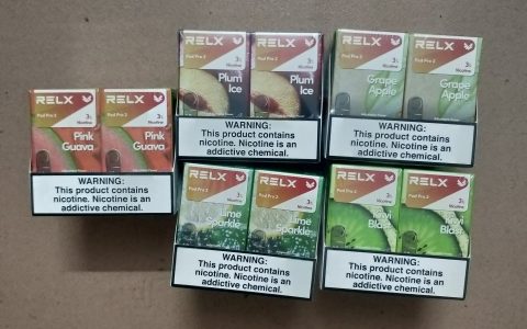 悦刻海外版烟弹