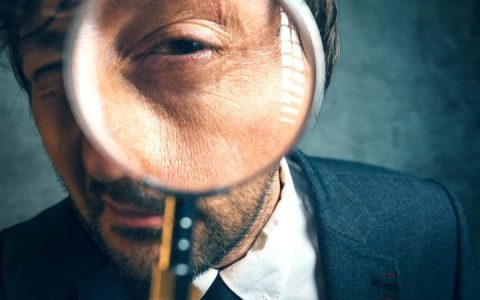 电子烟人只有一种基本功：识人